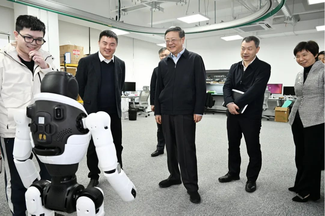 上海市委书记陈吉宁专题调研今年会jinnianhui机器人